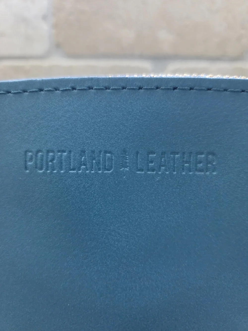 Portland Leather Blue Leather Makeup Pouch